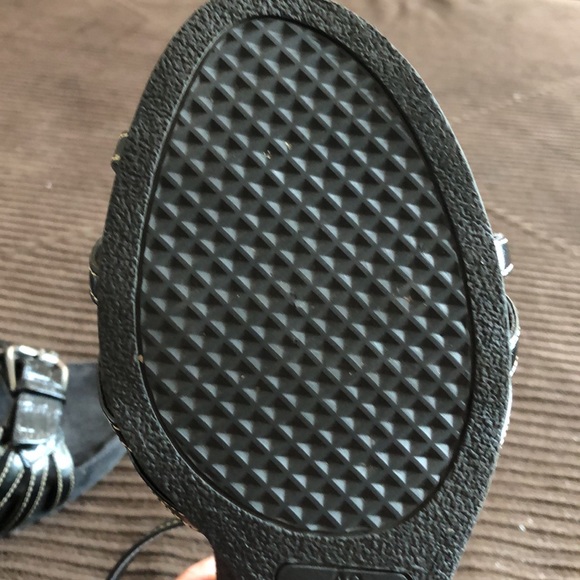 Wedges - Picture 6 of 9